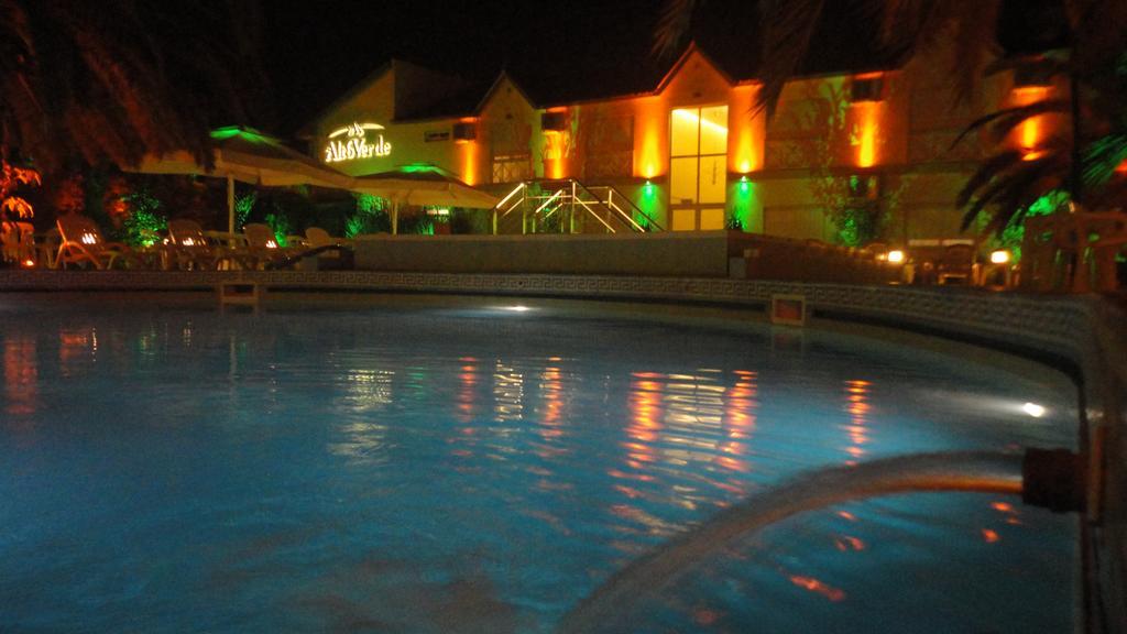Alto Verde Suite & Apart Termas de Río Hondo Екстериор снимка